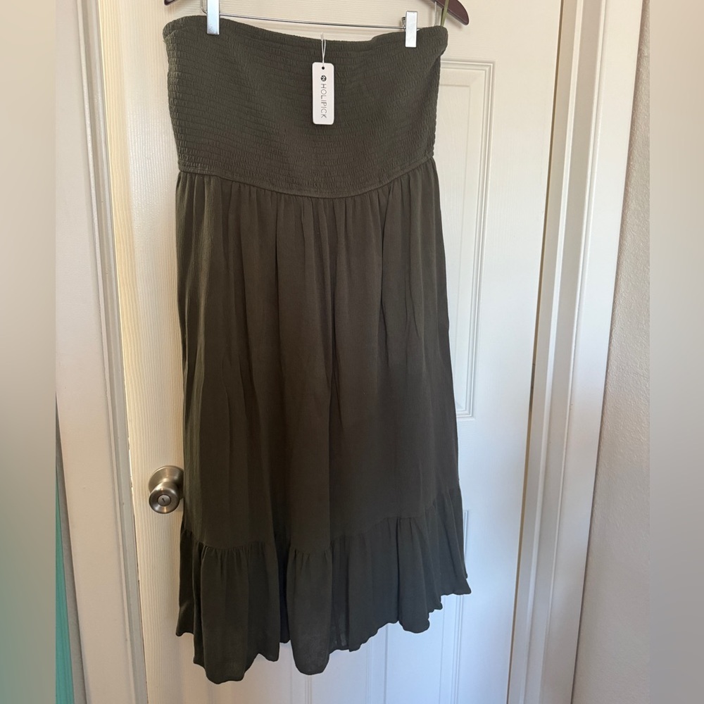 Army Green Plus Size Strapless Dress - Picture 3 of 4